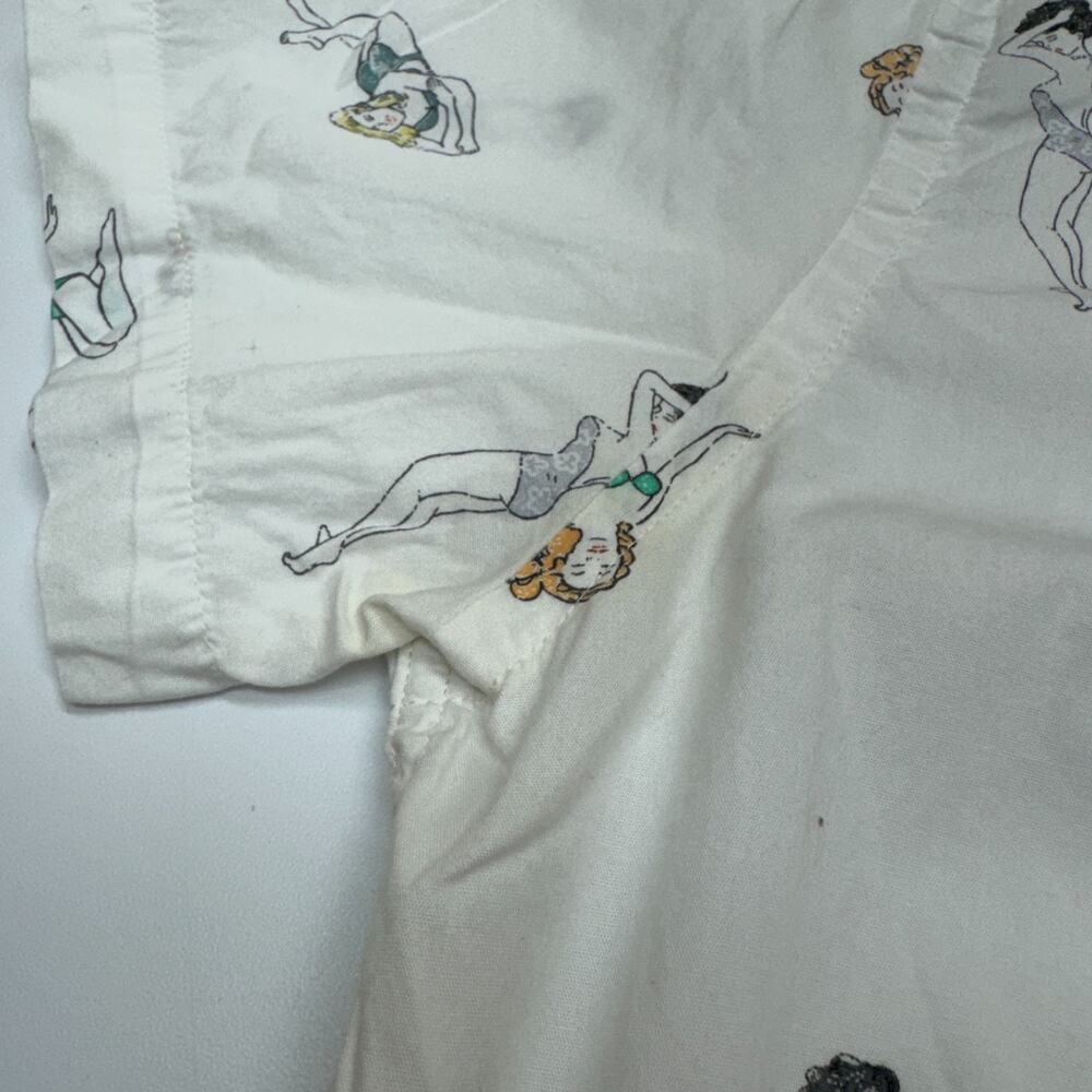 Mens Urban Pipeline Beach Girls Pin Up Bikini Short Sleeve Button Up Size Medium - Picture 5 of 9